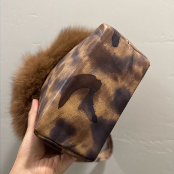 Gorgeous Real Fox Fur Trimmed Handmade Genuine Leather Tote Bag/ Crossbody - Picture 15 of 16